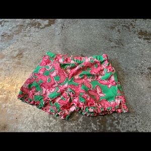 Lilly Pulitzer Size S 4-5 Floral Shorts Like New